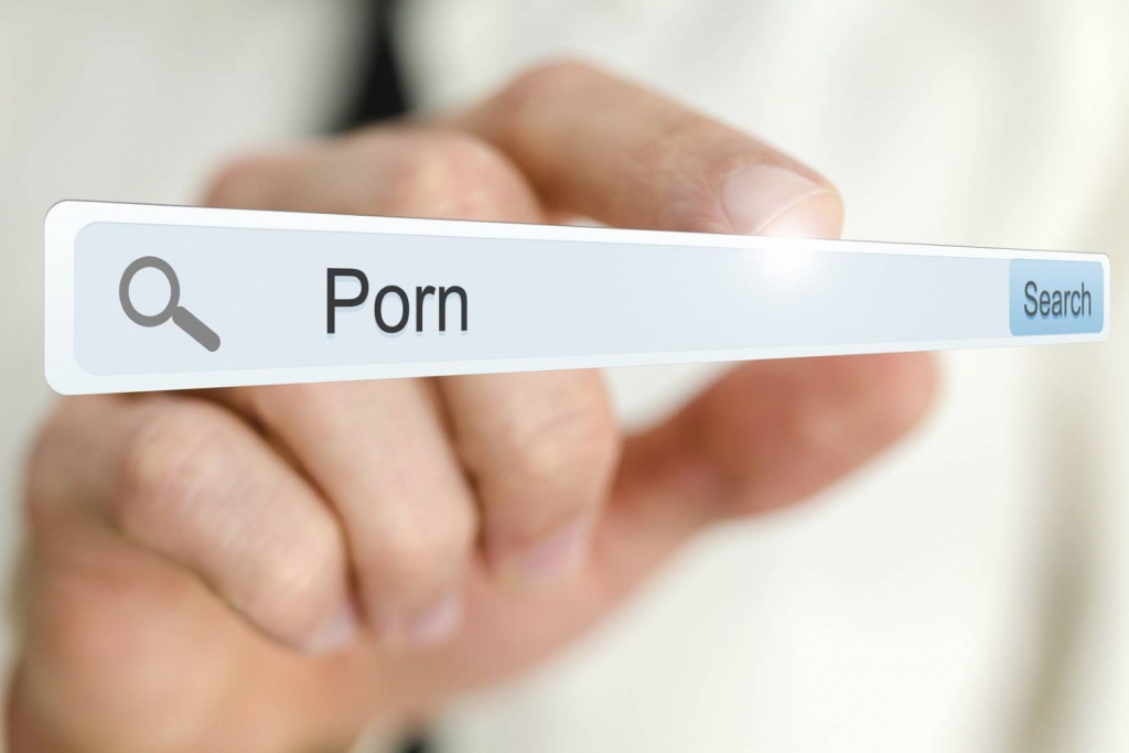 Porn pics search engine
